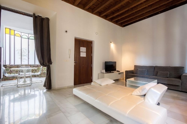 Hotel Elvira Suites